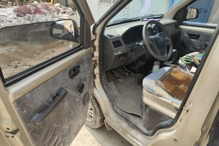 Used Wuling Rongguang 2015 1.2L S Base Model CNG Driver Seat