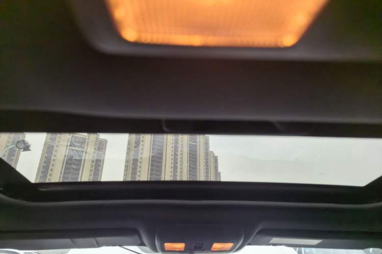 Used Mazda CX-4 2016 2.0L Automatic 2WD Blue Sky Dynamic Edition Headliner