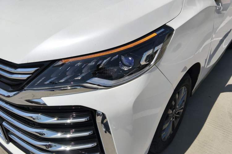 Used SAIC MAXUS G50 2023 PLUS 1.5T Happiness-Recommended Automatic Start Edition Left Front Headlight