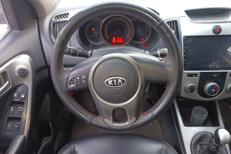 Used Kia Forte 2011 1.6L MT GLS Steering Wheel