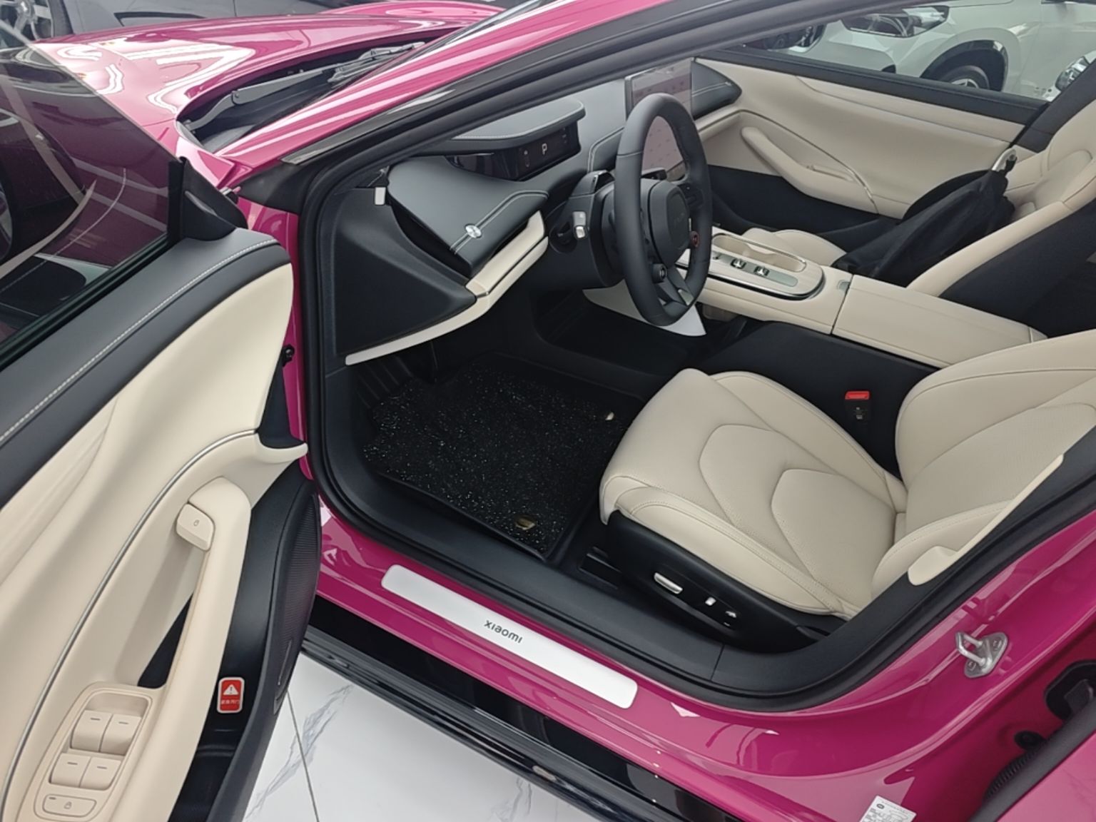 Xiaomi Auto SU7 2024 Rear-Drive Ultra-Long Range Advanced Pro-Level Intelligent Driving Version — снимка 18