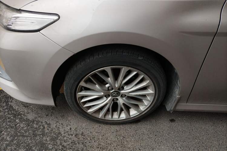 Used Toyota Camry 2019 2.5G Luxury Edition China VI Standard