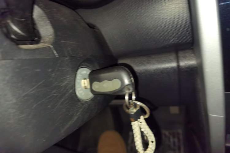 Used CHANGAN CX20 2014 1.4L IMT Sunroof Navigation Version China IV Standard