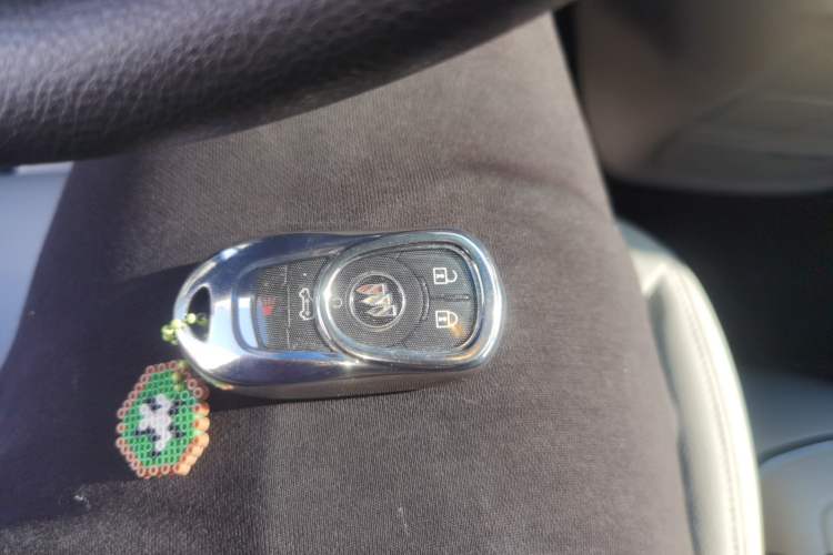 Used Buick GL8 2023 Land Executive Class Smart Enjoyment Model Vehicle Key