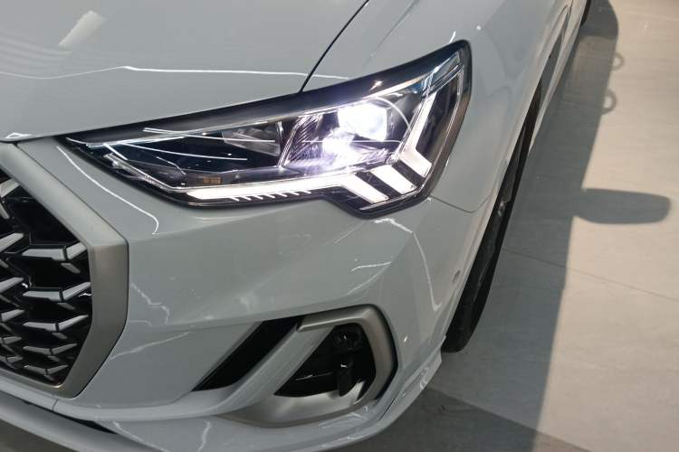 Used Audi Q3 2024 35 TFSI Fashion Dynamic Edition
