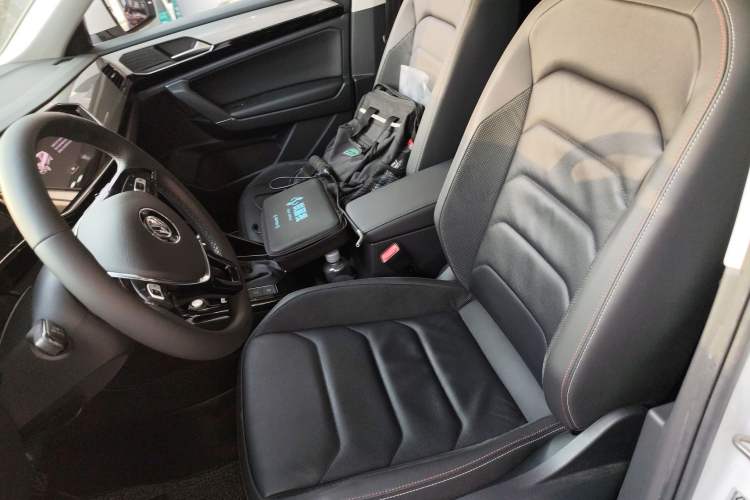 Used Volkswagen Tayron 2020 330TSI Two-Wheel Drive Luxury Smart Connectivity Version