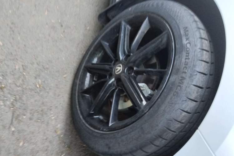 Used CHANGAN UNI-V 2022 1.5T Prestige Version
