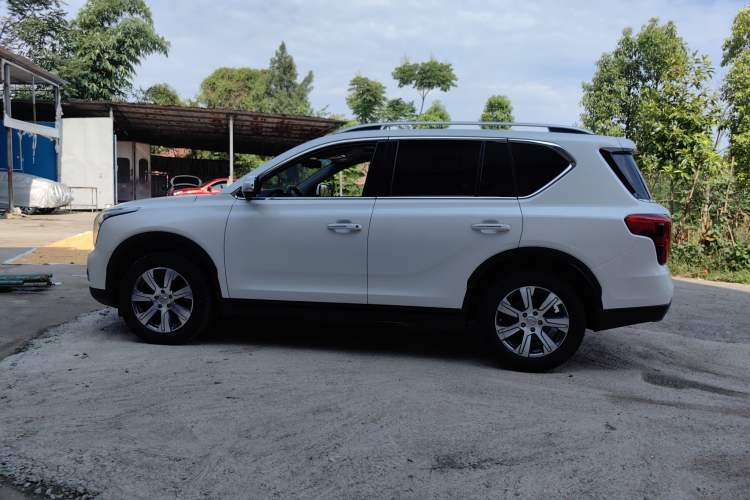 Used GAC Trumpchi GS7 2017 320T Two-Wheel-Drive Luxury Smart Connectivity Model
