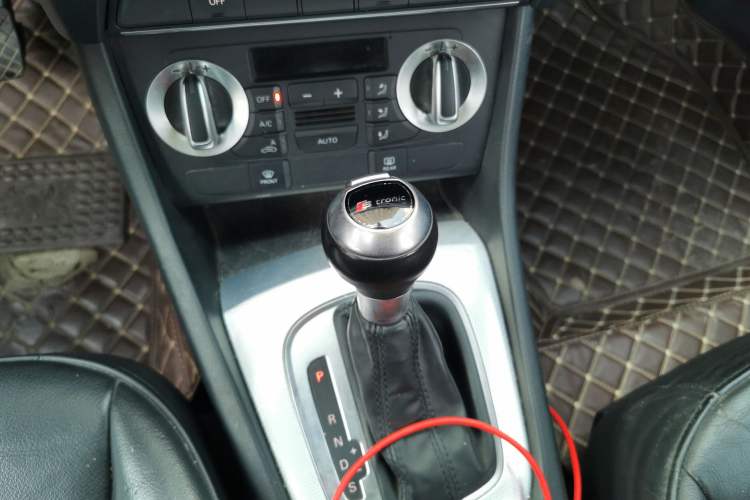 Used Audi Q3 2016 30 TFSI Collector's Edition Comfort Model