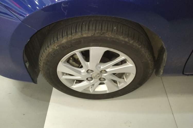 Used Toyota YARiS L Zhi Xiang 2019 1.5E CVT Dynamic Edition China VI compliant Left Front Wheel Hub
