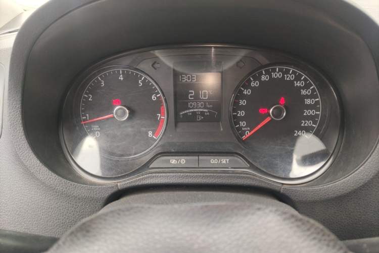 Used Volkswagen Polo 2014 1.4L Manual Fashion Edition