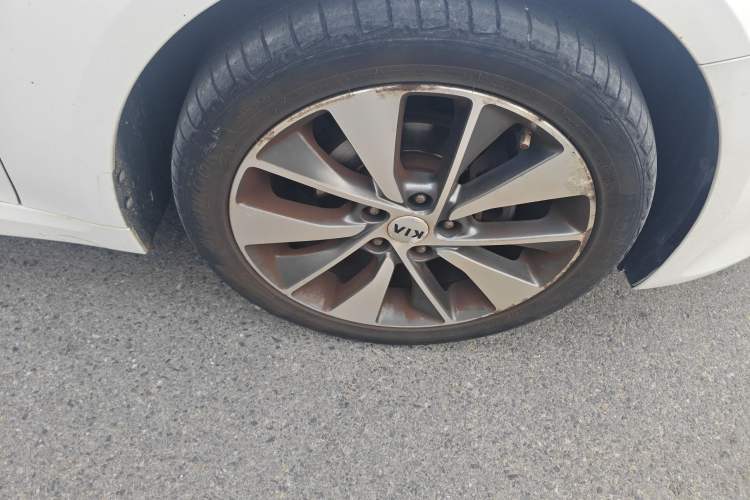 Used Kia K5 2016 2.0L Automatic LUX