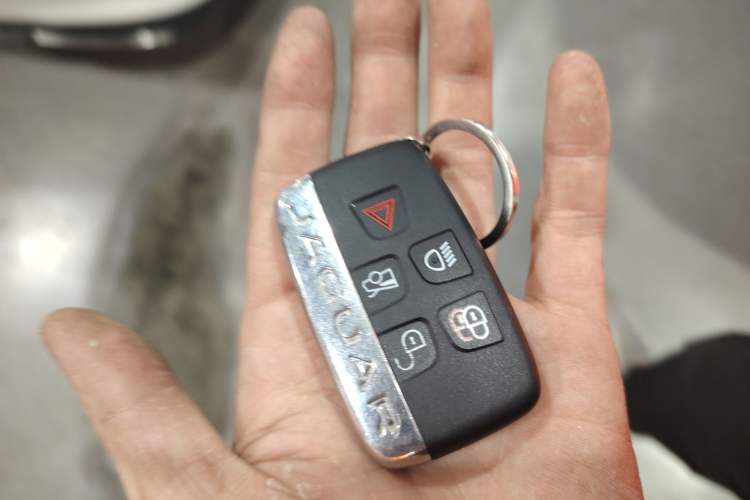 Used Jaguar XJ 2018 XJL 3.0 SC Two-Wheel-Drive Elegant Business Edition