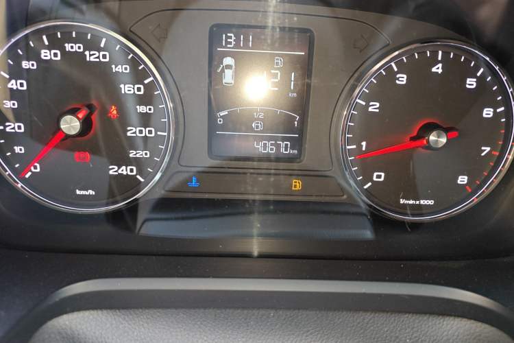 Used Roewe RX5 2016 20T Two-Wheel Drive Manual Flagship Edition