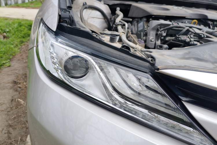 Used Toyota Camry 2019 Revised Version 2.0G Luxury Edition
