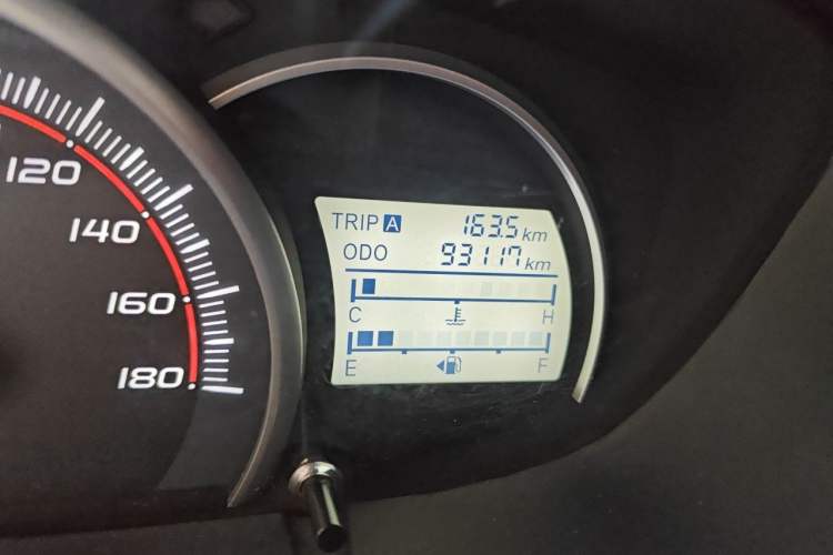 Used CHANGAN OSHAN Olisway 2013 1.2L Manual Elite Model
