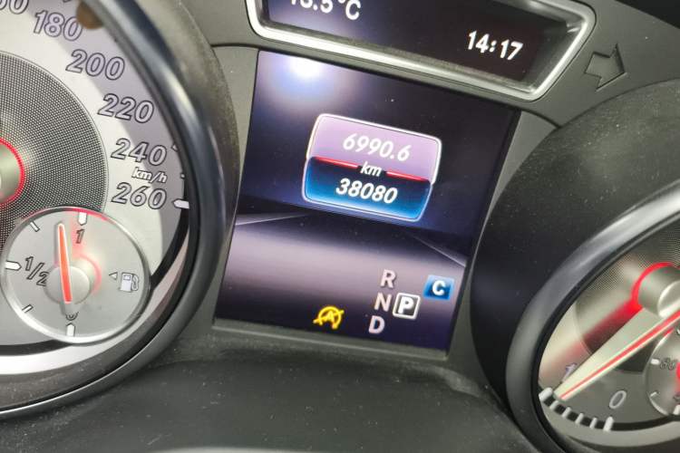 Used Mercedes-Benz GLA 2016 GLA 200 Fashion Model