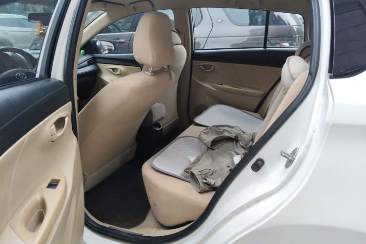 Used Toyota YARiS L Zhi Xuan 2016 Revised 1.5E CVT Charming Edition Left Rear Seat