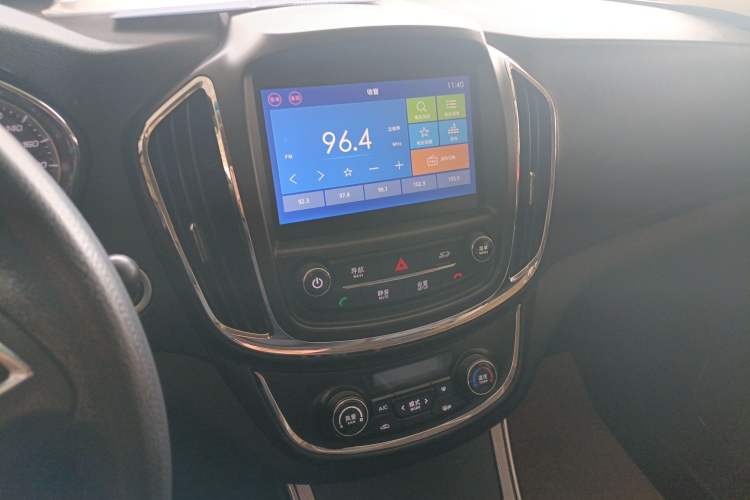 Used Baojun 560 2016 1.8L Manual Luxury Edition