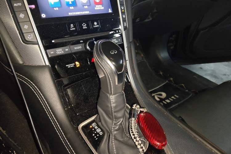 Used Infiniti Q50L 2018 2.0T Enjoyment Edition China V standard
