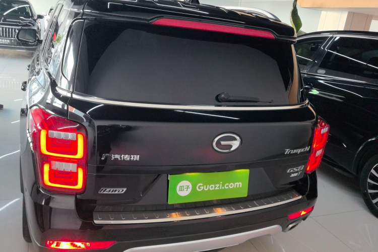 Used GAC Trumpchi GS8 2017 320T Four-Wheel Drive Luxury Smart Connectivity Version (7 Seats)