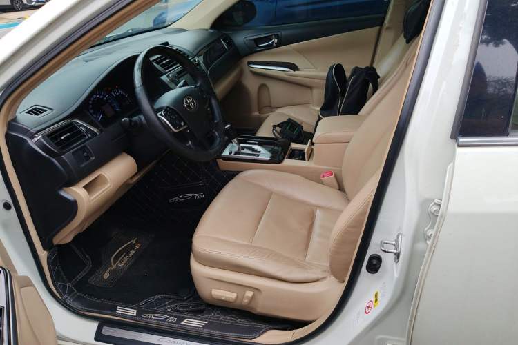 Used Toyota Camry 2012 Luxurious Edition 2.5HG Zunrui Left Front Seat