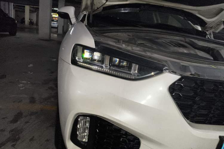 Used Wey VV7 2017 2.0T Flagship Model
