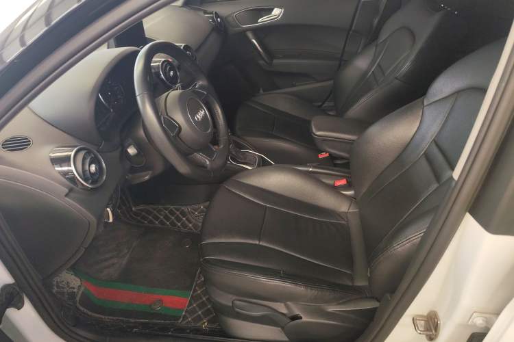 Used Audi A1 2016 30 TFSI Sportback Design Fashion Edition
