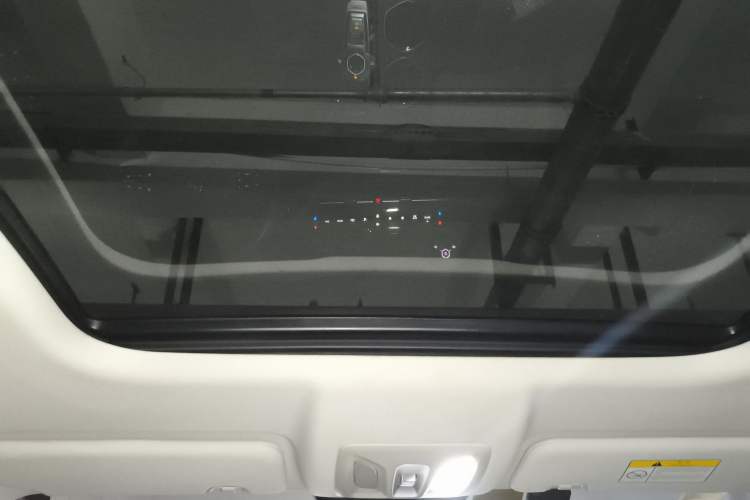 Used Changan UNI-K iDD 2023 Zhidian iDD 1.5T 135km Smart & Fun Model