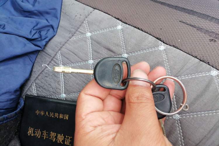 Used Ford Classic Transit 2013 2.8T Diesel Van Short Wheelbase Mid-Roof JX493ZLQ4