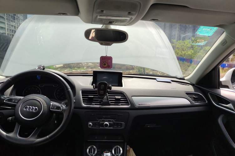 Used Audi Q3 2012 35 TFSI quattro Comfort Model
