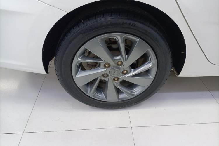 Used CHANGAN Eado DT 2018 1.6L Manual Smart Enjoyment Model Right Rear Wheel Hub