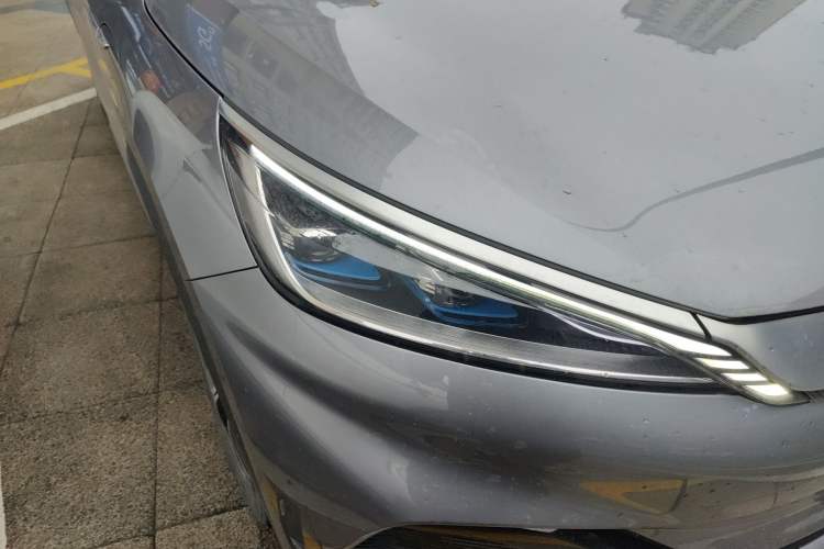 Used BYD Yuan PLUS 2022 510 km Luxury Version Right Front Headlight