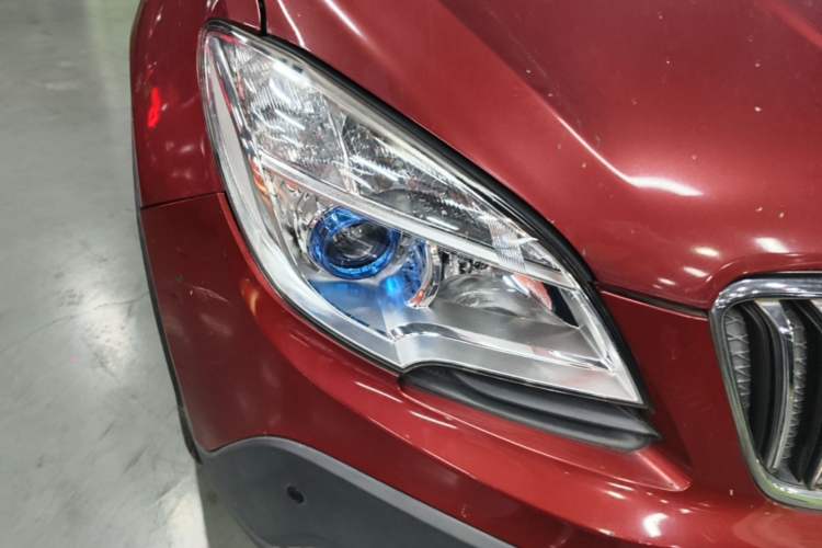 Used Buick Encore 2015 1.4T Automatic Two-Wheel Drive Urban Elite Version
