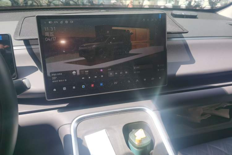 Used Leapmotor C16 2026 Extended-Range 280 LiDAR Zhizun Edition 5 Seats
