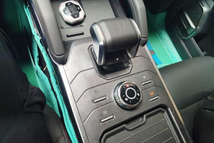 Used JETOUR Traveler 2023 1.5T Two-Wheel Drive Discovery PRO