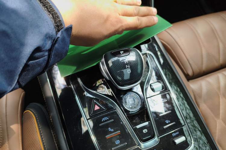 Used BYD Tang New Energy 2021 DM-i 112KM Prestige Model Gear Lever