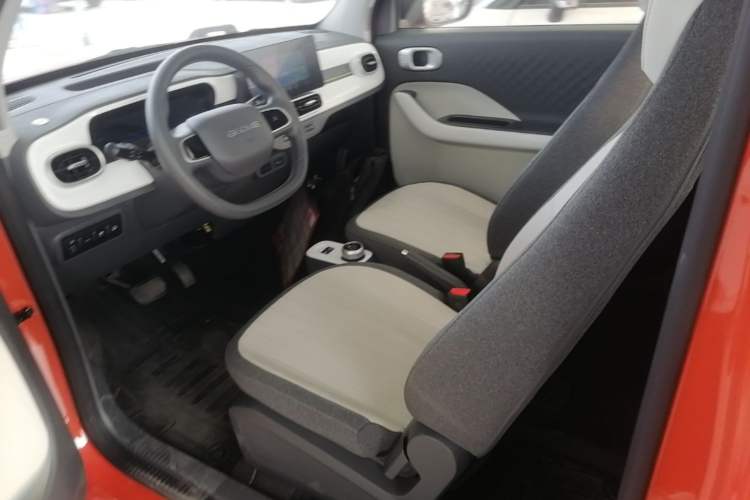 Used Geely Galaxy Panda 2025 210km Panda Rider Left Front Seat