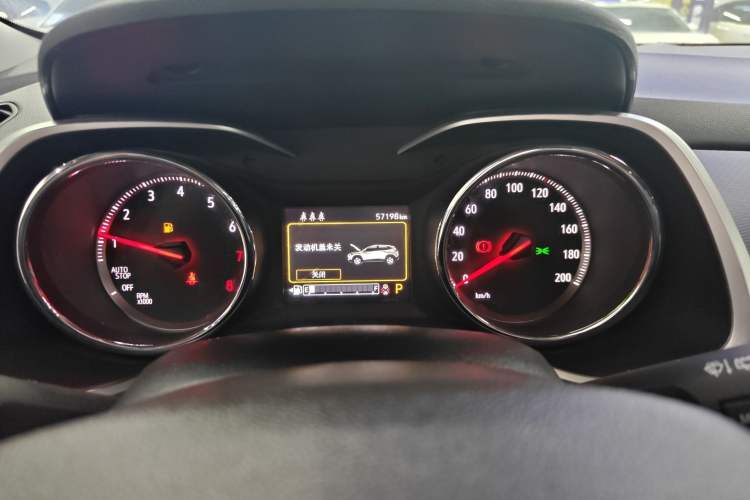 Used Chevrolet Trax 2019 Redline 325T Automatic Fun Edition China VI Standard Instrument Cluster
