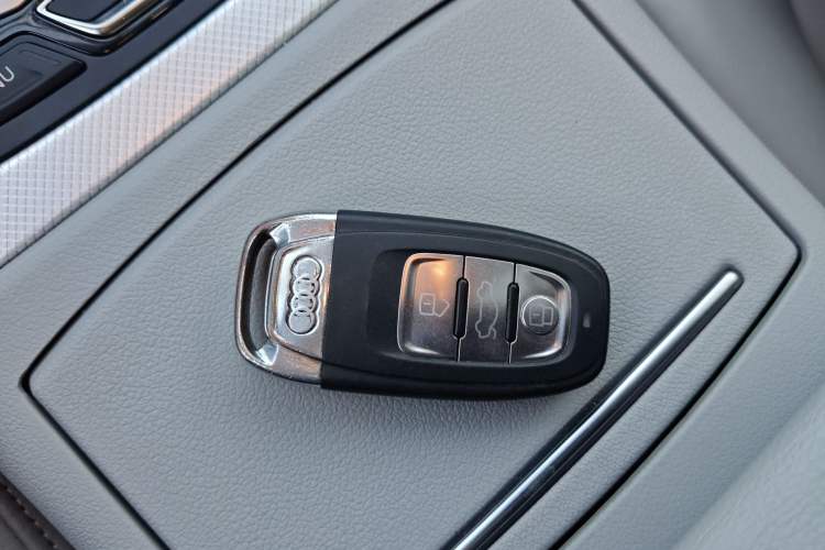 Used Audi A6L 2015 TFSI Millionth Anniversary Intelligent Model
