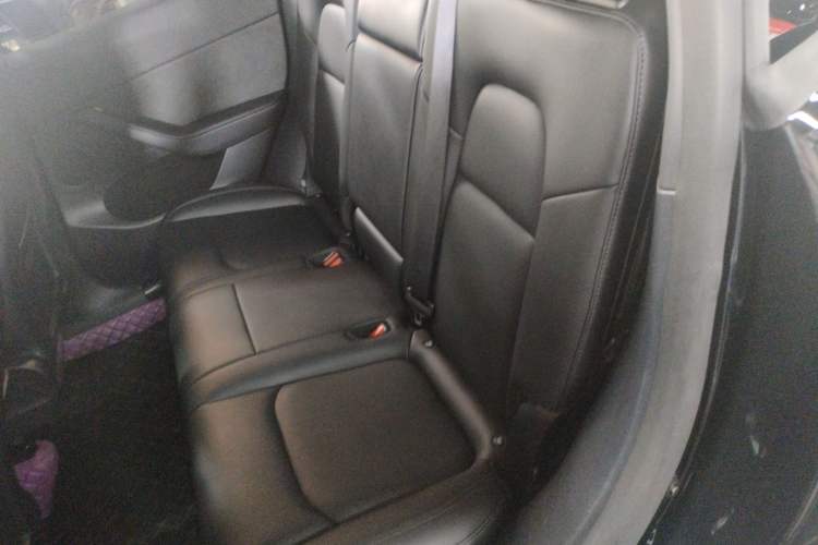 Used Tesla Model Y 2021 Long-Range All-Wheel-Drive Version 3D7