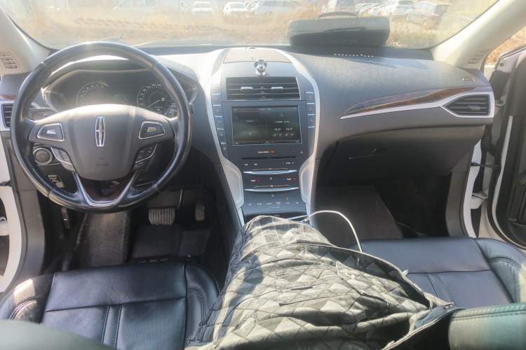 Used Lincoln MKZ 2014 2.0T Luxury Edition