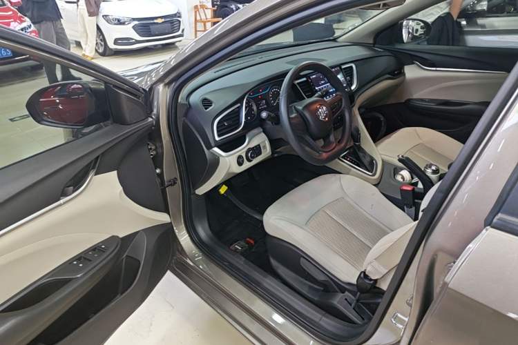 Used Buick GT 2019 15T Dual-Clutch Advanced Version China VI Standard
