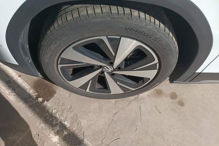 Used Volkswagen ID.6 X 2022 Smart Enjoyment Long-Range Edition