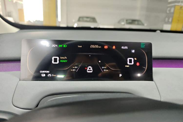 Used CHANGAN NEVO Q05 2026 Model 506 Max Instrument Cluster