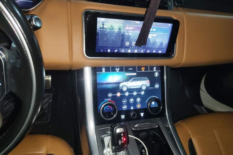 Used Land Rover Range Rover Sport 2018 3.0 SC V6 HSE DYNAMIC
