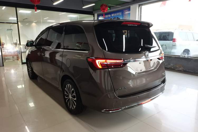 Used Buick GL8 2021 Land Cruiser Executive Class 652T Comfort Model