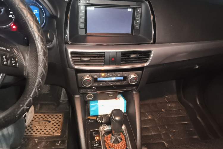 Used Mazda CX-5 2015 2.0L Automatic 4x4 Luxury Edition
