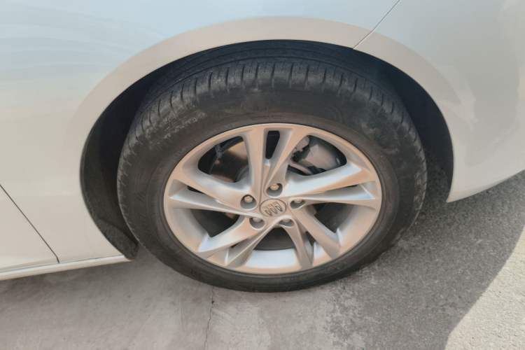 Used Buick Regal 2024 25T Deluxe Edition
