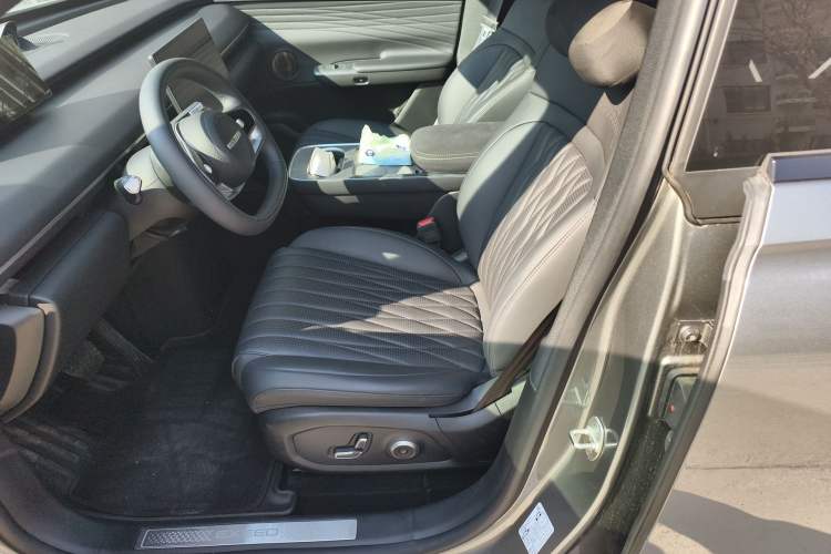 Used EXEED Star Era ET 2025 Pure Electric 760 Max Two-Wheel Drive Urban Advanced Driver Assistance System
